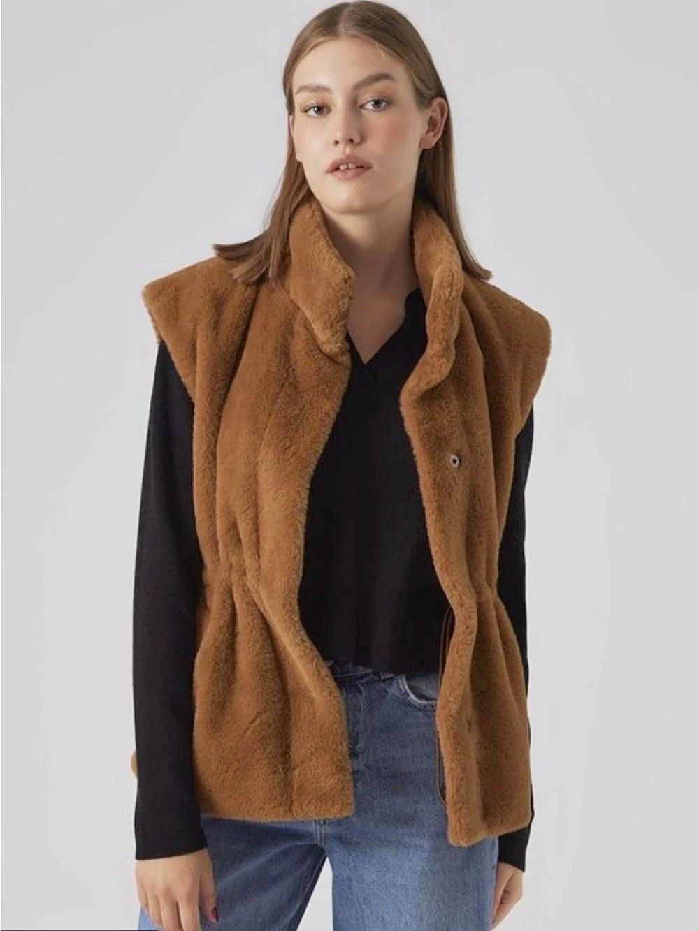 Vero Moda Faux Fur Cozy Vest In Brown Size Medium